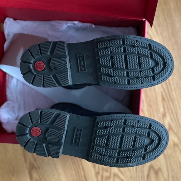 Hunter Women's Refined Stitch Loafer Boots (9) - Picture 12 of 13